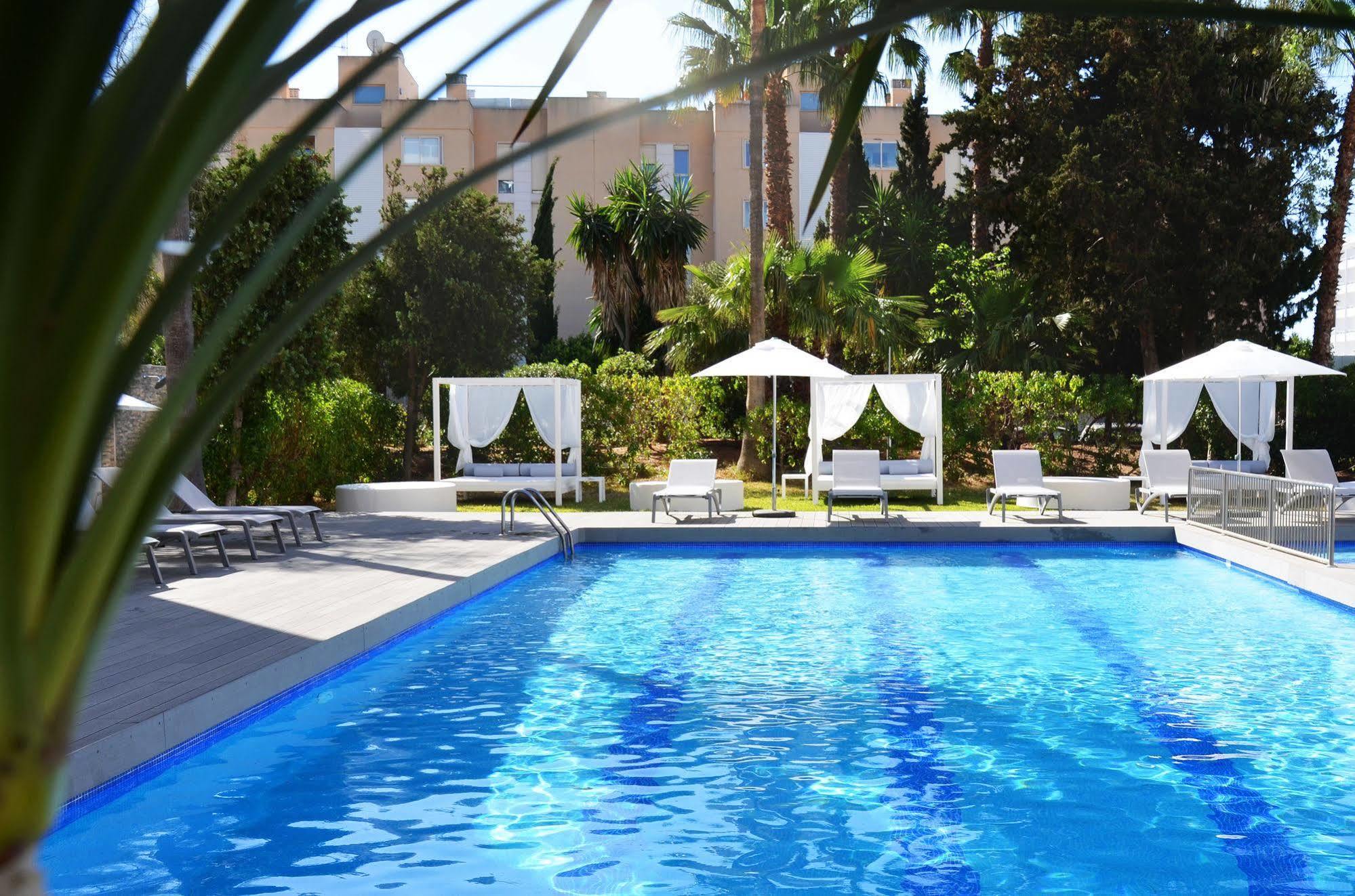 Hotel apartamentowy Vibra Tivoli Playa d'en Bossa