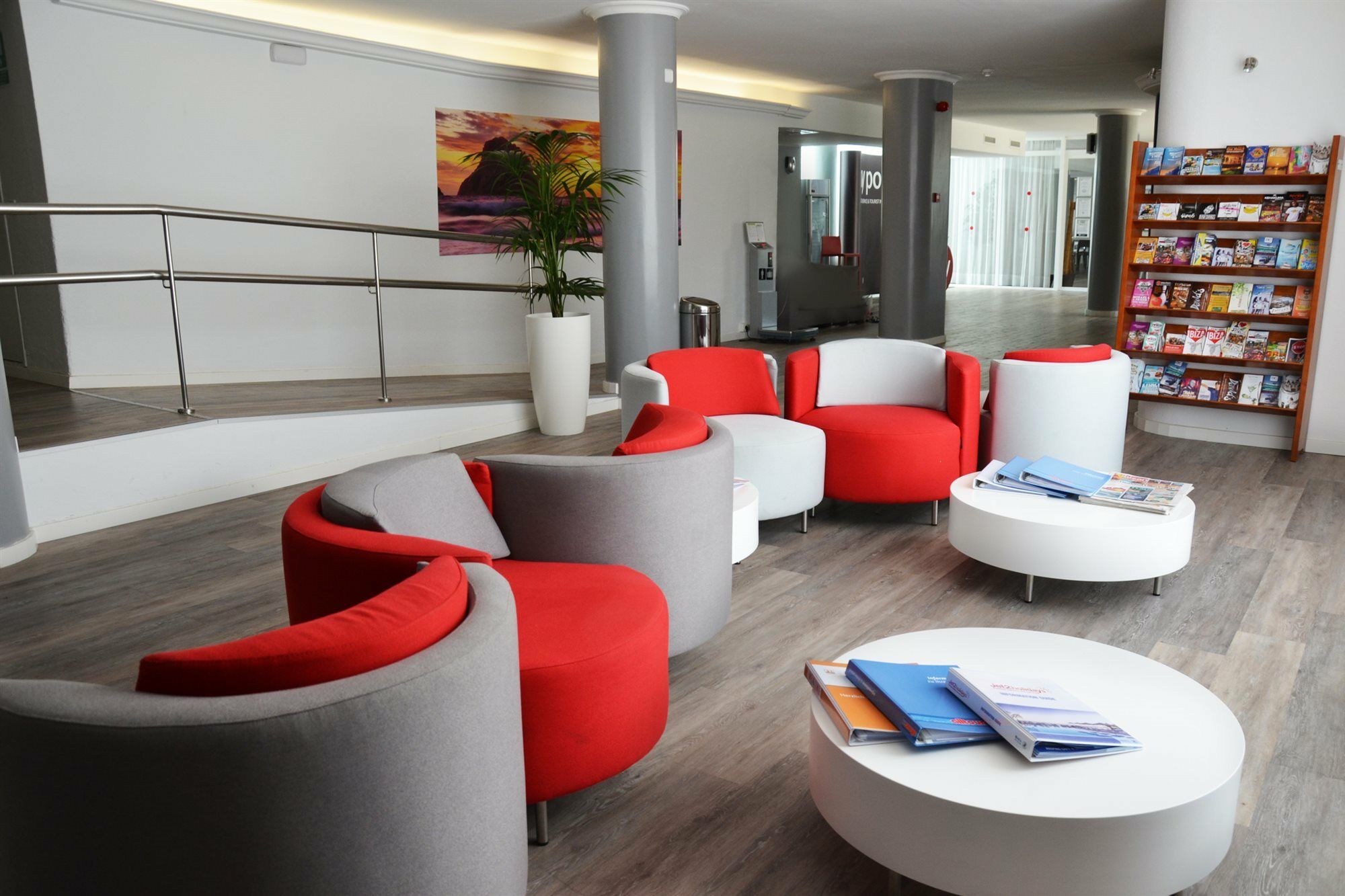 Hotel apartamentowy Vibra Tivoli